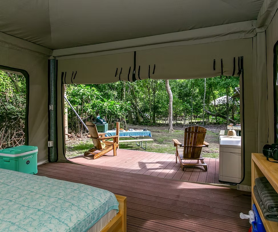 Cinamon Bay Beach & Campground Cinamon Bay Beach & Campground